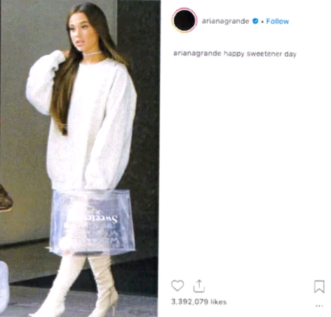 ariana grande 2.png
